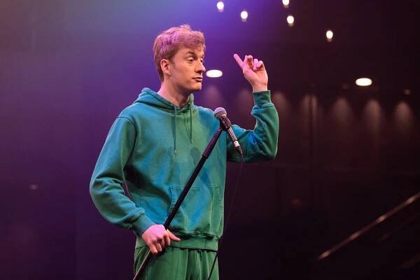 How James Acaster remade his stand-up career with Hecklers Welcome