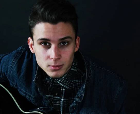Sebastian se dostal do první desítky
