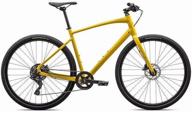 Trekové kolo Specialized Sirrus X 2.0 2024 GLOSS SULPHUR / SATIN REFLECTIVE BLACK LIQUID METAL