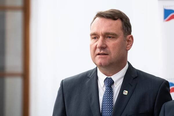 Fiala před sjezdem SPD: Změny ve vedení jsou možné, ale neočekávám je. Budeme chtít do vlády