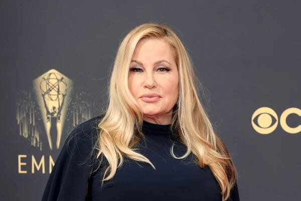 Jennifer Coolidge, the Original MILF, Has Done Very Well Thanks to American Pie