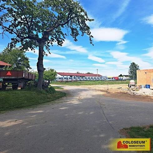 Bácovice, stavební pozemek, 1.115 m2 – pozemek