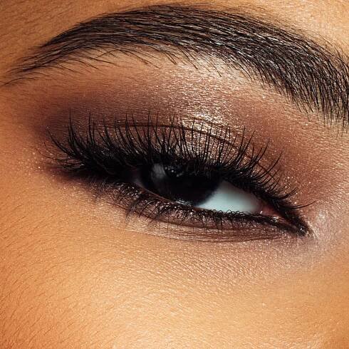 Underlashing is the best thing you'll ever try on your lashes