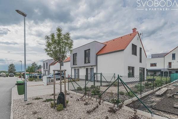 Volkova, Opatovice nad Labem, okres Pardubice