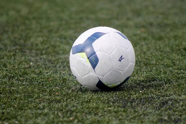 Mládežnický fotbal: Mladíci z Pošumaví dostali od pražského Motorletu 45 branek