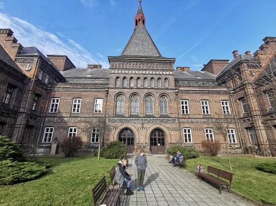 Photos • Zemská porodnice u Apolináře (Historic building) • Mapy.com