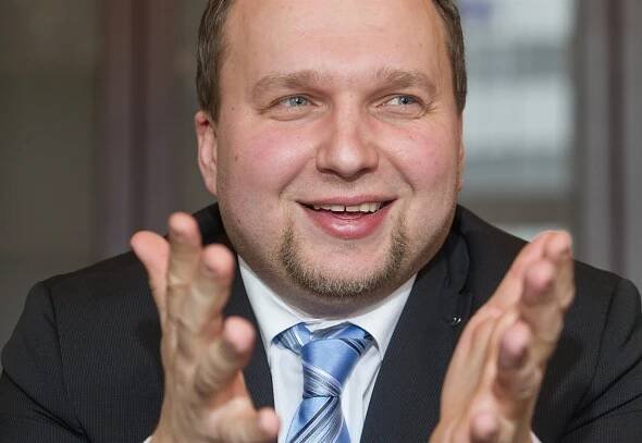 Jurečka vzdává boj s Bělobrádkem. Nechce štěpit KDU-ČSL