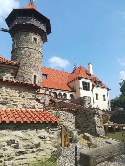 Hněvín a 3D bludiště Osek - Kačabí pohorky - hrad a lanový park