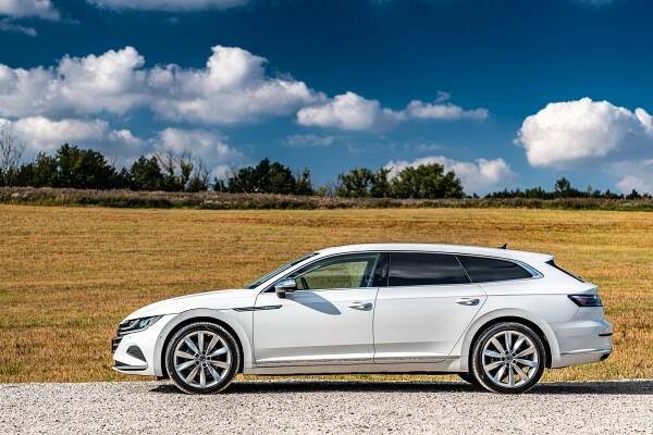 Volkswagen Arteon Shooting Brake eHybrid: Krása, ticho a pohodlí - roadblog.cz