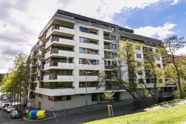 Pronájem bytu 2+1/B, 65 m2, Praha 3 - Žižkov