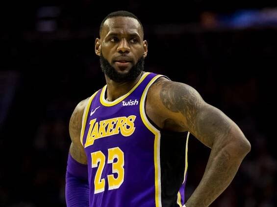 NBA stars not flocking to 'Space Jam 2,' and shoes could be to blame