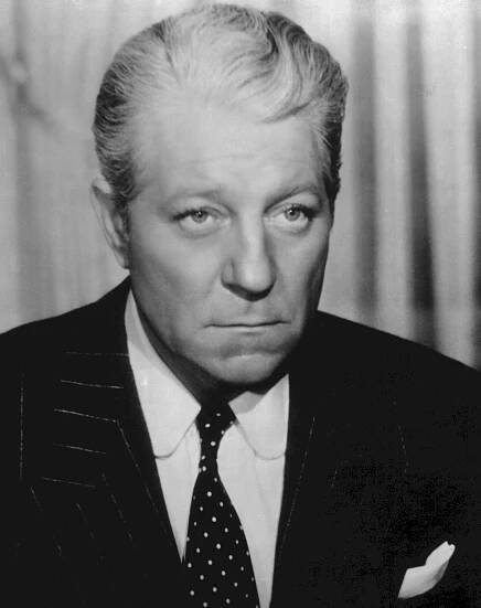 Jean Gabin: *17.5.1904 – †15.11.1976, významný francouzský filmový herec