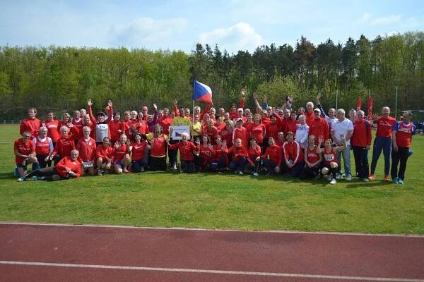 FOTO: Hranické atletky v repre. Úlehlová pomohla k českému zlatu