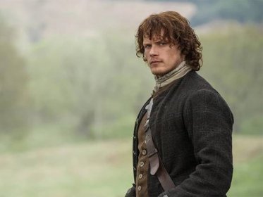 ‘Outlander’ Star Sam Heughan on Jamie’s Unlikely Journey and Tackling History in Season 2
