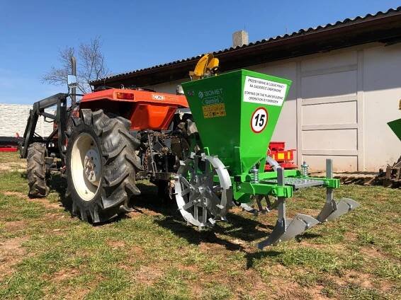 sazeč brambor BOMET 1Ř za malotraktor - Rakovník