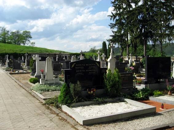 Hřbitov