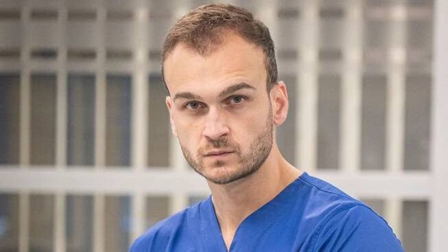 Peter Vladár už nadělal v Nemocnici pořádný rozruch: Co si o tom myslí jeho představitel Jakub Kuka?