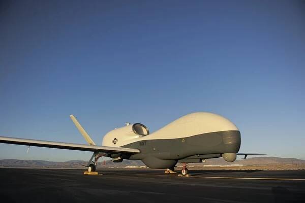 Northrop Grumman RQ-4 Global Hawk – Wikipedie
