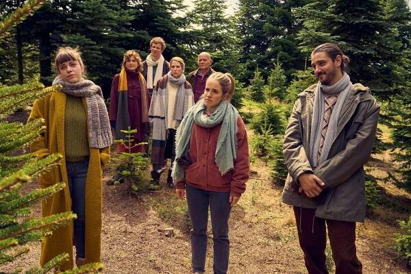 Eva Bühnen, Victoria Trauttmansdorff, Sebastian Weiss, Nikola Kastner, Ulrich Gebauer, Paula Kalenberg - Last X-mas - 24 Tage für die Liebe - Z filmu