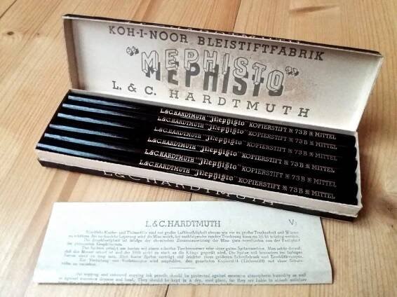 Staré tužky Koh-i-noor Hardtmuth Mephisto 73B