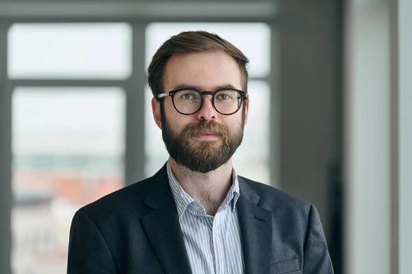 Fotka: Tomáš Dvořák, ekonom poradenské společnosti Oxford Economics