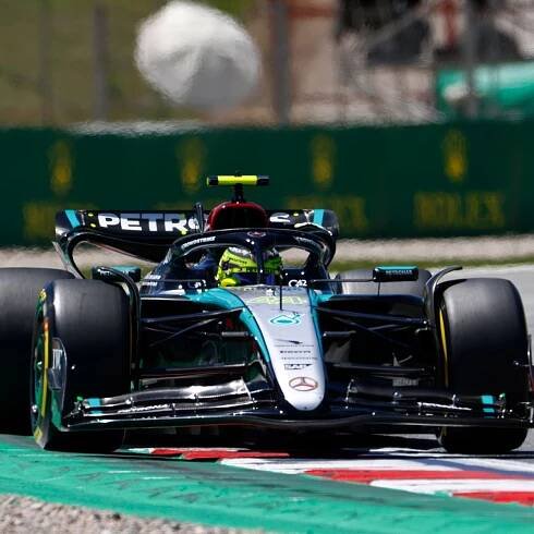 Lewis Hamilton sets pace in practice for Spanish Grand Prix