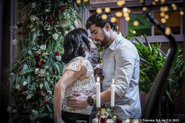Gabriela Platas, Danilo Carrera - El amor invencible - Z filmu
