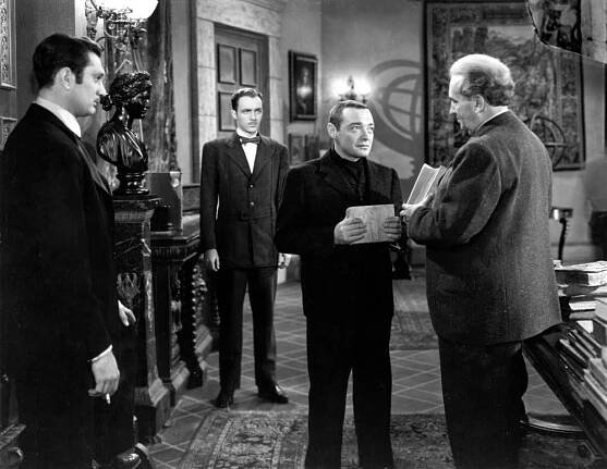 THE BEAST WITH FIVE FINGERS, Robert Alda, John Alvin, Peter Lorre, Charles Dingle, 1946