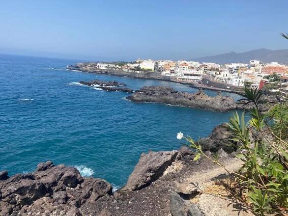 For Sale a Townhouse in Alcalá - Home Tenerife