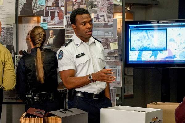 Rookie Blue - Když jsou vidět hvězdy - Z filmu - Lyriq Bent