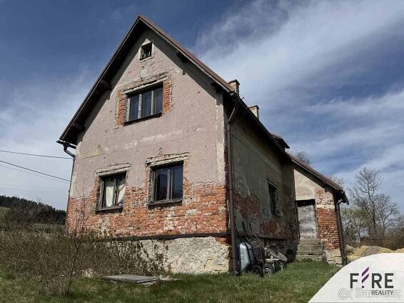 Prodej rodinného domu 250 m², pozemek 1948 m², Hodkovice nad Mohelkou - Záskalí