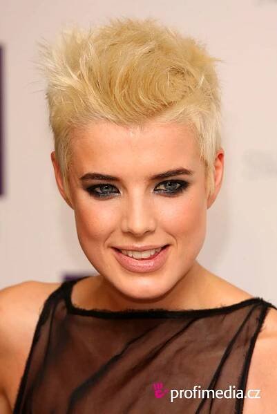 Agyness Deyn - celebrity účes - HappyHair