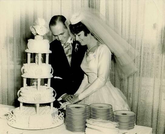 Bob Newhart wedding to Virgina Quinn in 1963