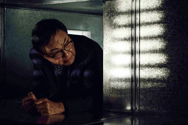 Zong shi you ai zai ge li - Z filmu - Michael Hui