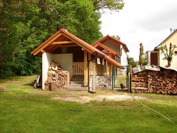 Vstup do apartmánu a okolí - pronájem Hamr - zvětšit
