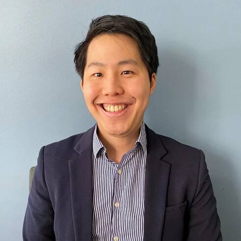 Lee Yee, Kevin Shen, DDS, bakalář biomedicíny