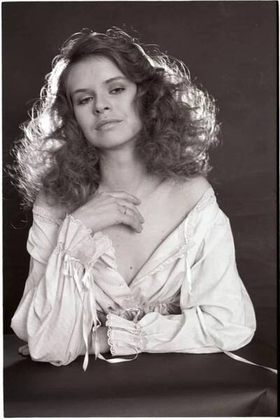 Shining A Light On Teresa Ann Savoy: An In-Depth Look At Her Life And Career With Stunning Photos
