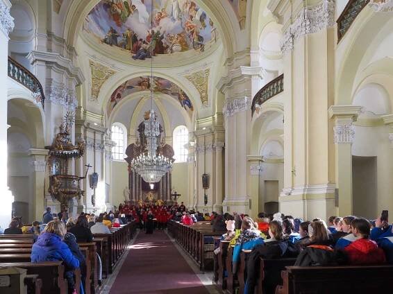 PAŠIJOVÝ KONCERT V HEJNICÍCH, duben 2022 – Fotogalerie, Severáček