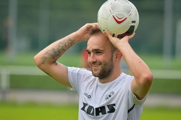 OBRAZEM MSFL a divize: Všechna tři krajská derby patřila domácím fotbalistům