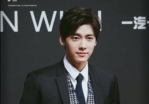 Lu Han |