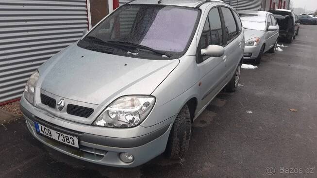 Renault Scenic 1,6i 79kW 2003 - jen díly - Tábor