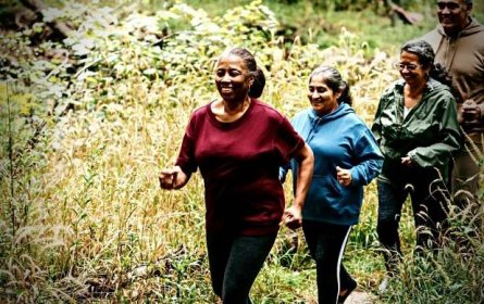 Walking A Mile A Day: Here’s What To Expect From A 1-Mile Daily Walk 10