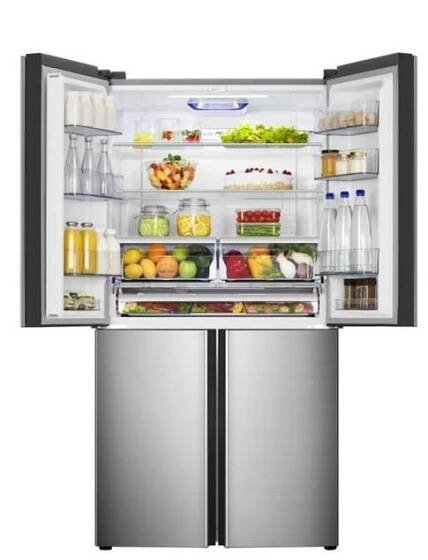 Americká lednice Hisense RQ689N4AC2