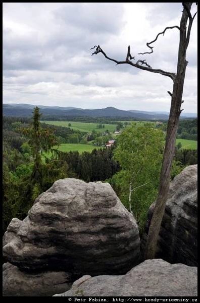 Šaunštejn – Loupežnický hrad – fotografie / hrady-zriceniny.cz