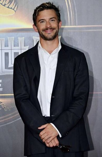 Jonathan Bailey attends the premiere of 'Jurassic World Rebirth'