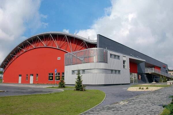 Sportcentrum Dubina Východní strana