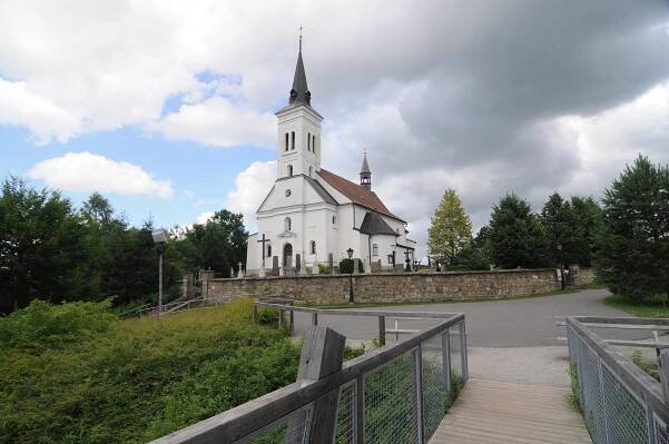 Malenovice, to rozhodně není jen vstupní brána na Lysou horu