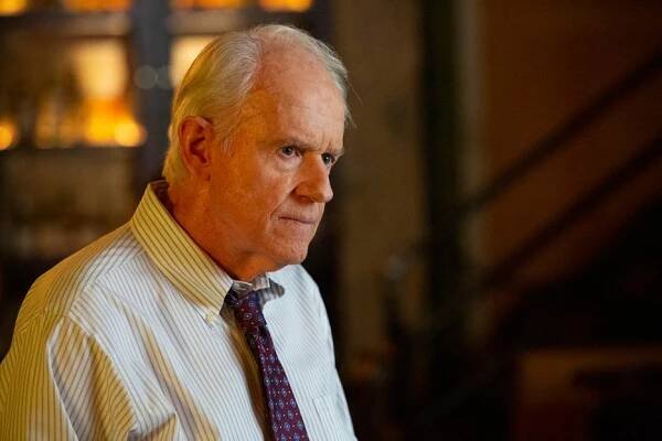 Mike Farrell - Námořní vyšetřovací služba - ...a kat - Z filmu