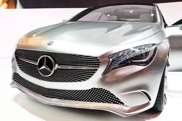 Mercedes Benz