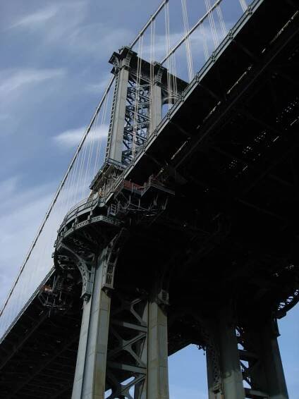 Manhattan_Bridge_Brooklyn_side.jpg
